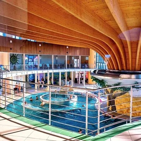 Quatro Ii 250m Od Kupaliska Podhájska