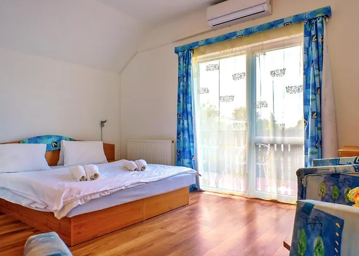 Gasthof Quatro Ii 250m Od Kupaliska Podhájska